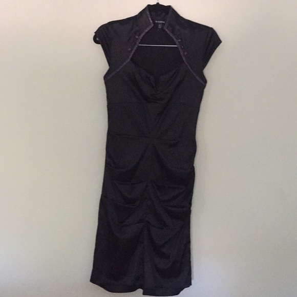 Black dress - Picture 1 of 7